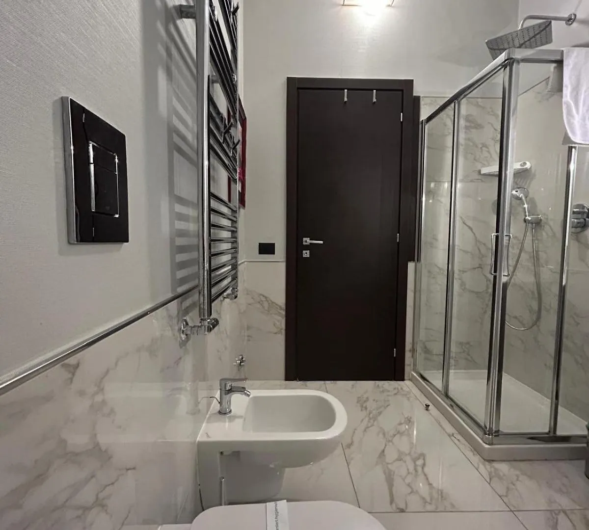 Reverie Exclusive Apartment Naples 0*,  Italy