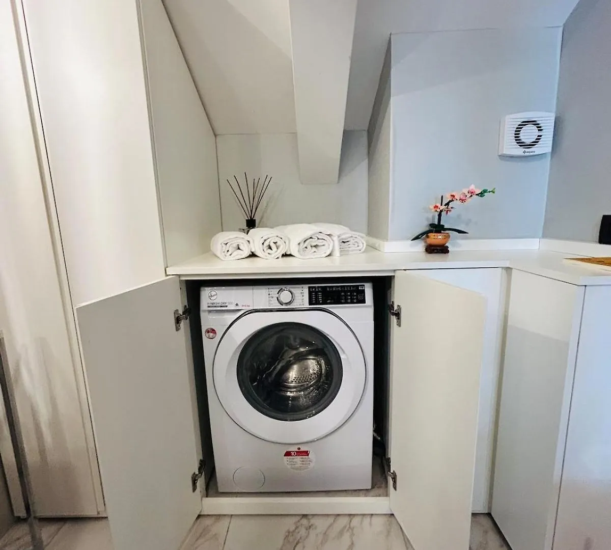 Reverie Exclusive Apartment Naples Italy